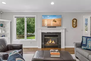 2521 Abbey Hill Dr, Minnetonka, MN 55305 - Photo 6