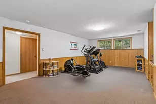 2521 Abbey Hill Dr, Minnetonka, MN 55305 - Photo 38