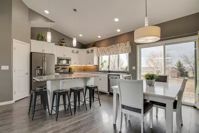 657 Westminster Drive, Moorhead, MN 56560 - Photo 14