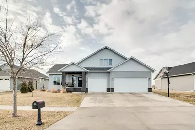 657 Westminster Drive, Moorhead, MN 56560 - Photo 4