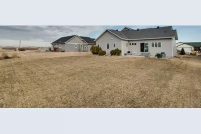 657 Westminster Drive, Moorhead, MN 56560 - Photo 58