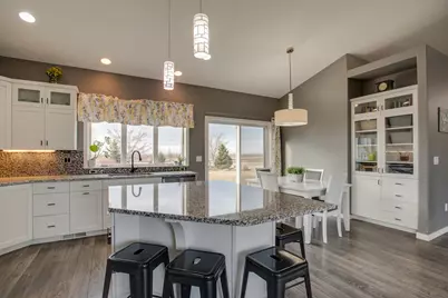 657 Westminster Drive, Moorhead, MN 56560 - Photo 16