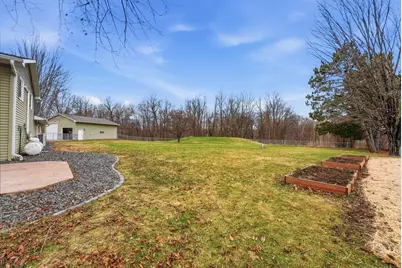 8285 Birchview Road, Grasston, MN 55030 - Photo 4