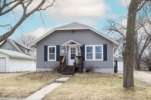 303 Grove St SE, Mapleton, MN 56065 - Photo 2