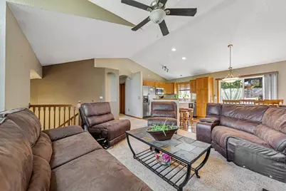 885 Lee Street NE, Owatonna, MN 55060 - Photo 6