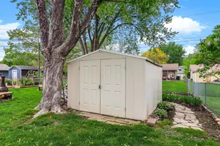 9324 30th Ave N, New Hope, MN 55427 - Photo 32