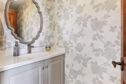 5816 Northwood Drive, Edina, MN 55436 - Photo 20