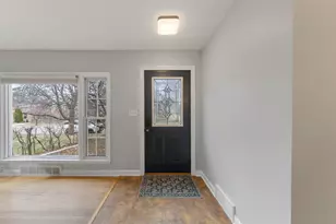 505 Moreland Ave, Mankato, MN 56001 - Photo 2