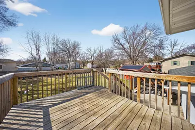 306 Parkview Curve, Zumbrota, MN 55992 - Photo 12