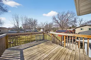 306 Parkview Curv, Zumbrota, MN 55992 - Photo 12