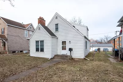 320 N 4th Street, Mankato, MN 56001 - Photo 1