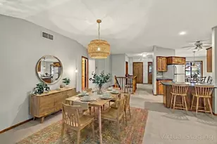 1778 Green Crest Dr, Victoria, MN 55386 - Photo 4