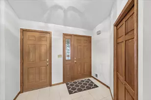 1778 Green Crest Dr, Victoria, MN 55386 - Photo 8