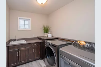 5029 Hankerson Avenue, Edina, MN 55436 - Photo 34