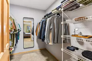 18721 Clear View Ct, Minnetonka, MN 55345 - Photo 22