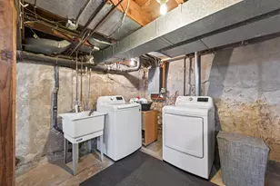 898 Juno Ave, Saint Paul, MN 55102 - Photo 18