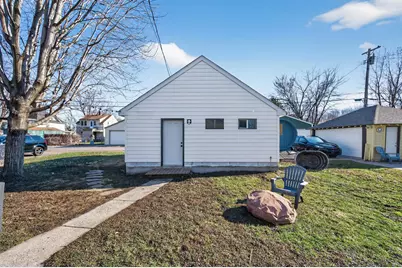898 Juno Avenue, Saint Paul, MN 55102 - Photo 24