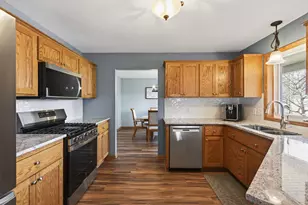 4424 Adair Ave N, Crystal, MN 55422 - Photo 10