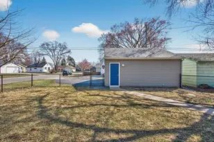 4424 Adair Ave N, Crystal, MN 55422 - Photo 28