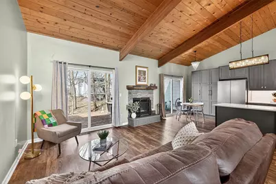 8395 139th Court, Apple Valley, MN 55124 - Photo 2