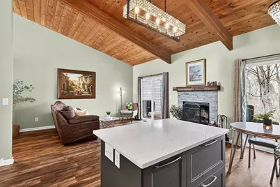 8395 139th Court, Apple Valley, MN 55124 - Photo 4