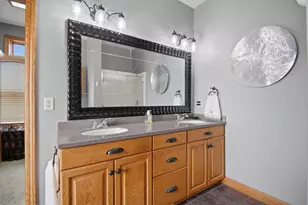 1618 27th St NW, Austin, MN 55912 - Photo 34