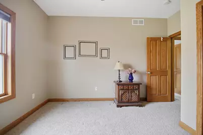 1618 27th Street NW, Austin, MN 55912 - Photo 38