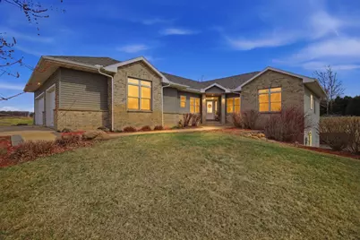 1618 27th Street NW, Austin, MN 55912 - Photo 1