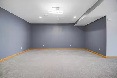 1618 27th Street NW, Austin, MN 55912 - Photo 42