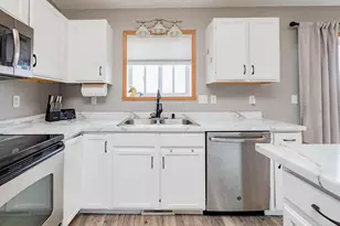 3102 32nd St S, Moorhead, MN 56560 - Photo 8