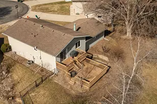 600 33rd St Ln NW, Rochester, MN 55901 - Photo 2