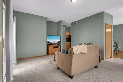 7407 Derby Lane, Shakopee, MN 55379 - Photo 6