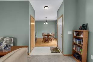 7407 Derby Ln, Shakopee, MN 55379 - Photo 8