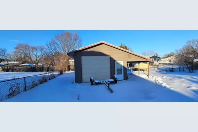 2808 81st Avenue N, Brooklyn Park, MN 55444 - Photo 4