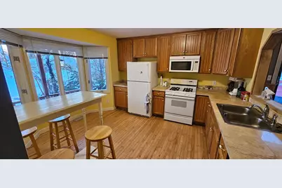 2808 81st Avenue N, Brooklyn Park, MN 55444 - Photo 12