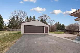 1235 E Main St, Mankato, MN 56001 - Photo 22