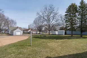 605 W Alden St, Arlington, MN 55307 - Photo 34