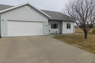519 2nd St NW, Dilworth, MN 56529 - Photo 8