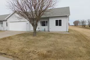 519 2nd St NW, Dilworth, MN 56529 - Photo 2