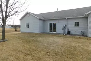 519 2nd St NW, Dilworth, MN 56529 - Photo 4