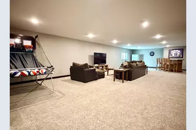 1781 Donavon Drive, Worthington, MN 56187 - Photo 22