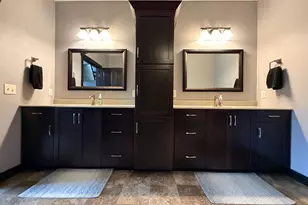 1781 Donavon Dr, Worthington, MN 56187 - Photo 16