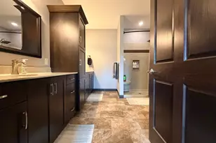 1781 Donavon Dr, Worthington, MN 56187 - Photo 14