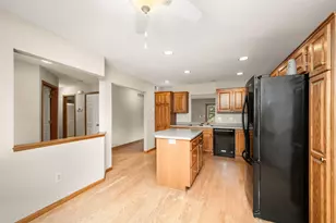 411 Independence Street NE, New Prague, MN 56071 - Photo 2