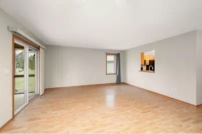 411 Independence Street NE, New Prague, MN 56071 - Photo 6