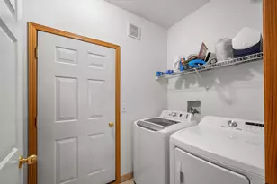 2122 Water Lilly Ln, Eagan, MN 55122 - Photo 14