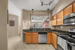 2122 Water Lilly Ln, Eagan, MN 55122 - Photo 12