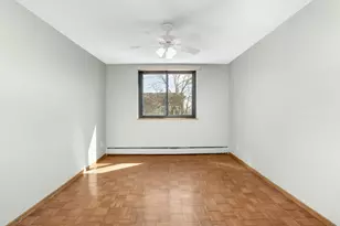 1912 Dupont Ave S, Minneapolis, MN 55403 - Photo 12