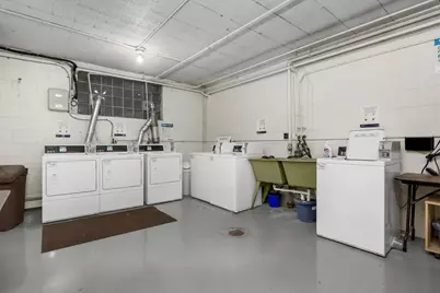 1912 Dupont Avenue S #405, Minneapolis, MN 55403 - Photo 20