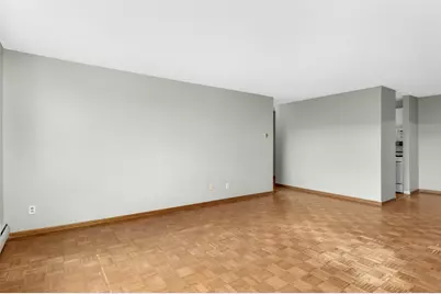 1912 Dupont Avenue S #405, Minneapolis, MN 55403 - Photo 6